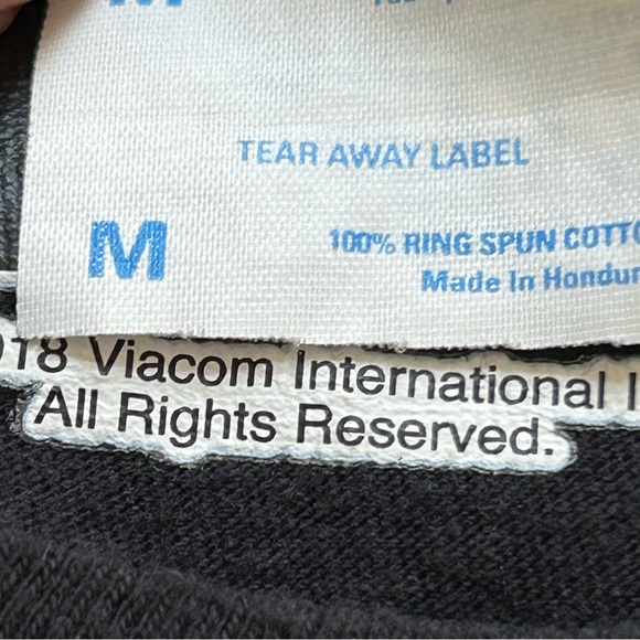 MTV Black Graphic T-Shirt size Medium - Picture 3 of 8